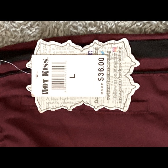 Hot Kiss Pants - Picture 3 of 6